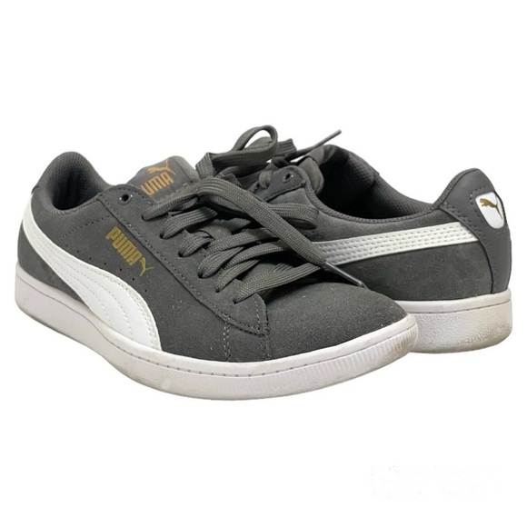 Puma gray suede sneakers sz 7 - Picture 1 of 8